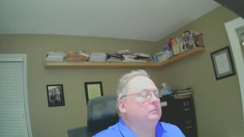 Snapshot of frankie6207 chatting on 01.19.25 frankie6207 online show from 01.19.25