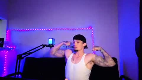 Snapshot of frankoafterdark chatting on 11.13.25 Franco online show from 11.13.25