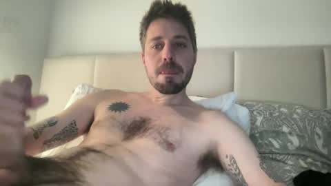 Snapshot of frankybiiig chatting on 01.20.25 thegoodandbiiig online show from 01.20.25