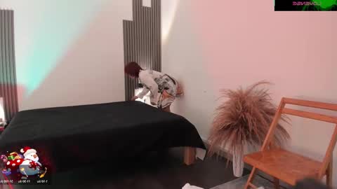 Snapshot of fransheskarossi chatting on 12.02.25 Fransheska online show from 12.02.25