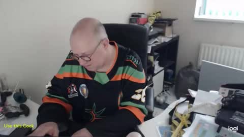 Snapshot of fransje_ chatting on 02.13.26 Fransje online show from 02.13.26