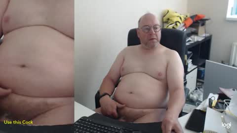 Snapshot of fransje_ chatting on 05.16.26 Fransje online show from 05.16.26
