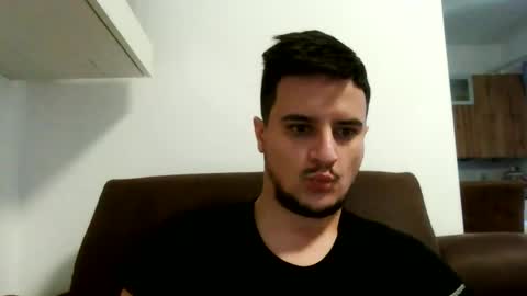 Snapshot of fraromeo2 chatting on 12.28.24 fraromeo2 online show from 12.28.24