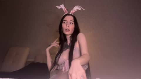 Snapshot of frau_basted chatting on 02.03.25 mistress Bastet and mintcola online show from 02.03.25