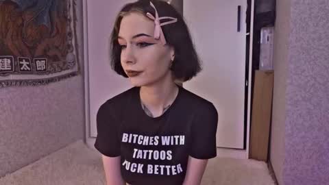 Snapshot of frau_basted chatting on 10.21.25 mistress Bastet and mintcola online show from 10.21.25