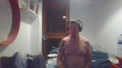 Snapshot of frcokin chatting on 02.13.25 frcokin online show from 02.13.25