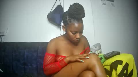 freakyLucy online show from 01.17.25