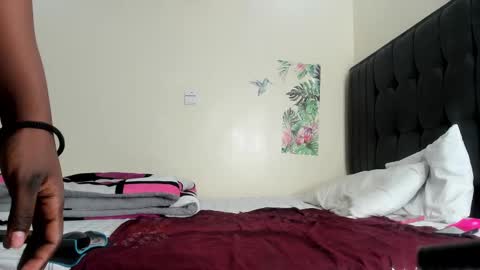 Snapshot of freaky_bad_girl chatting on 02.21.25 Sandra online show from 02.21.25