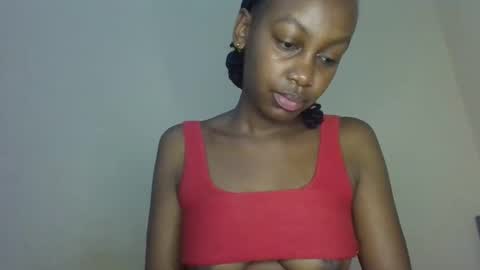 freaky_beauty online show from 05.26.26