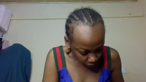 freaky_beauty online show from 07.05.26