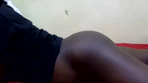 freaky_dolly online show from 01.30.25