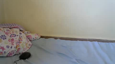 freaky_dolly online show from 03.01.25