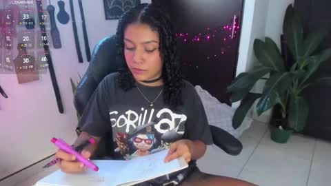 Lia Gomez online show from 10.23.25