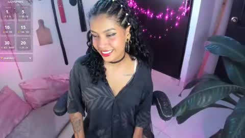 Lia Gomez online show from 06.20.26