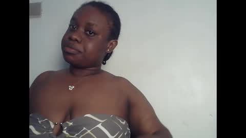 freaky slut5 online show from 10.22.25