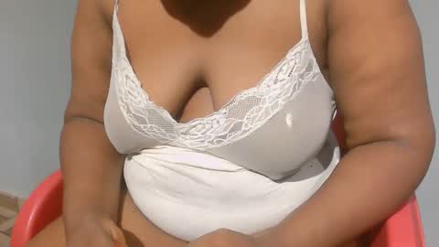 freaky slut5 online show from 11.16.25