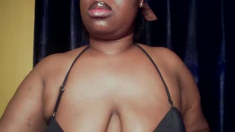 Snapshot of freaky_slut5 chatting on 05.20.26 freaky slut5 online show from 05.20.26