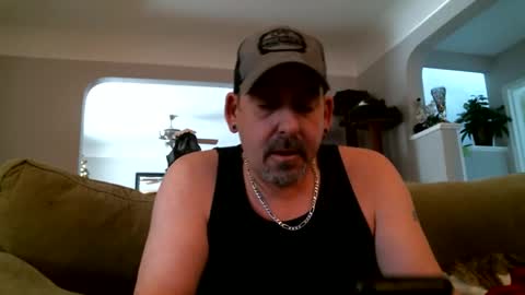 Snapshot of freakybidude420 chatting on 11.21.25 FreakyBiDude420 online show from 11.21.25