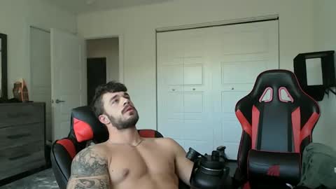 Snapshot of freakyfitking chatting on 01.09.25 freakyfitking online show from 01.09.25