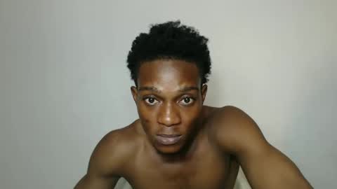 freakyslut30 online show from 01.11.25