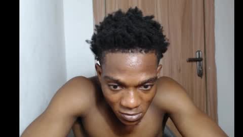 freakyslut30 online show from 02.15.25