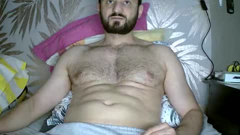 Snapshot of fred4games77 chatting on 10.21.25 fred online show from 10.21.25