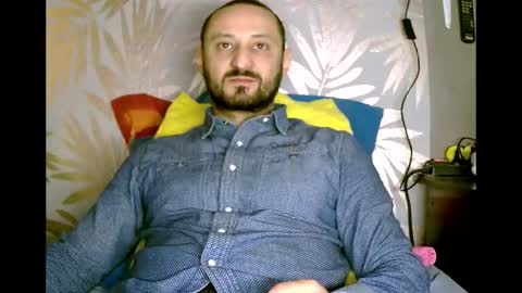 Snapshot of fred4games77 chatting on 12.04.25 fred online show from 12.04.25