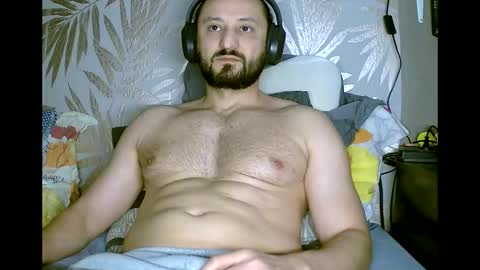 Snapshot of fred4games77 chatting on 01.12.26 fred online show from 01.12.26