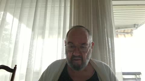 Snapshot of fredaldavid chatting on 12.07.24 David Fredal online show from 12.07.24