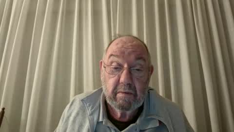 Snapshot of fredaldavid chatting on 01.04.25 David Fredal online show from 01.04.25