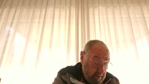 Snapshot of fredaldavid chatting on 01.13.25 David Fredal online show from 01.13.25