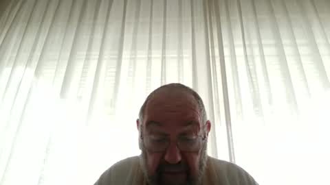 Snapshot of fredaldavid chatting on 01.17.25 David Fredal online show from 01.17.25