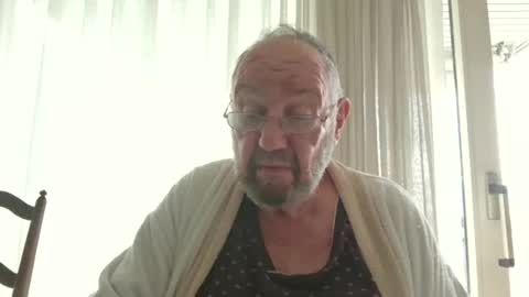 Snapshot of fredaldavid chatting on 09.21.25 David Fredal online show from 09.21.25