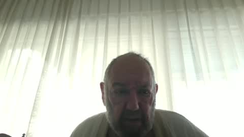 Snapshot of fredaldavid chatting on 10.06.25 David Fredal online show from 10.06.25