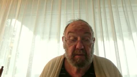 Snapshot of fredaldavid chatting on 10.20.25 David Fredal online show from 10.20.25