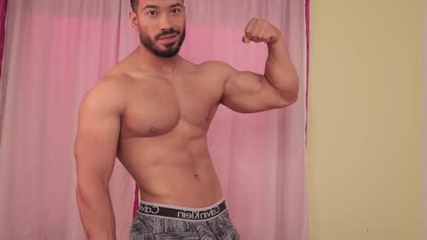 Snapshot of freddsexxx chatting on 01.14.25 FredSeXXX online show from 01.14.25