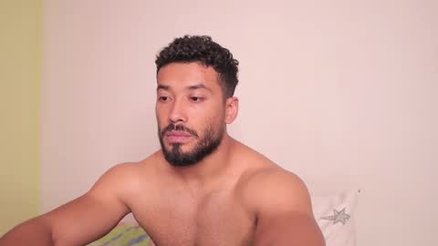 Snapshot of freddsexxx chatting on 11.19.25 FredSeXXX online show from 11.19.25