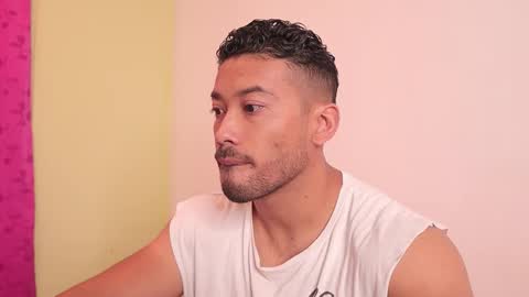 Snapshot of freddsexxx chatting on 12.01.25 FredSeXXX online show from 12.01.25