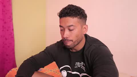 Snapshot of freddsexxx chatting on 12.02.25 FredSeXXX online show from 12.02.25