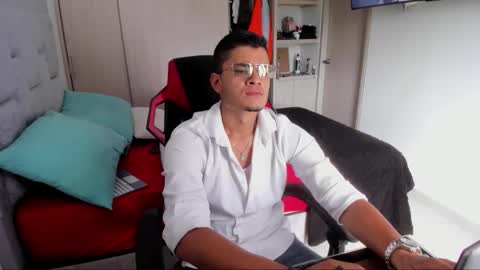 Frederic Sloan online show from 02.16.26