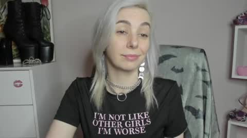 Anne online show from 06.26.26