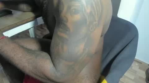 Snapshot of freedom_24 chatting on 11.03.25 shakur online show from 11.03.25