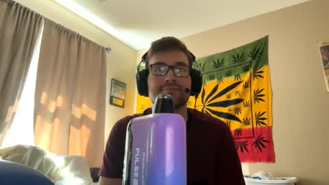 Snapshot of freezeskiii chatting on 09.08.25 freezeskiii online show from 09.08.25