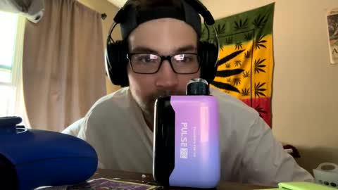 Snapshot of freezeskiii chatting on 09.09.25 freezeskiii online show from 09.09.25