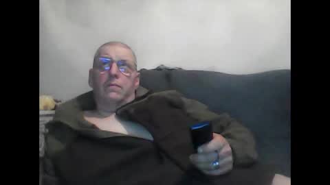 Snapshot of frefredo chatting on 03.16.26 fred online show from 03.16.26