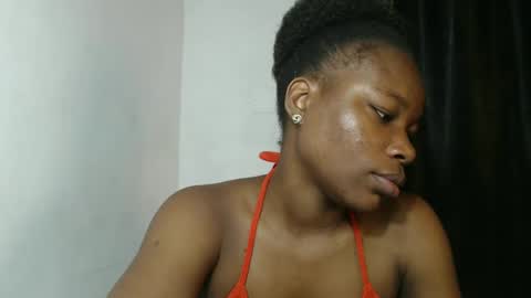 frekkymorelle online show from 02.07.25