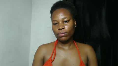 frekkymorelle online show from 02.07.25