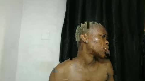 frekkymorelle online show from 03.02.25