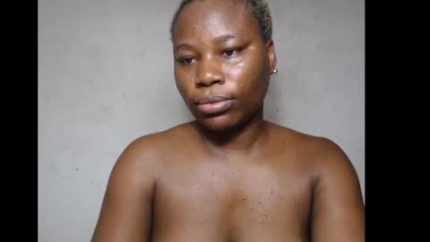 frekkymorelle online show from 10.23.25