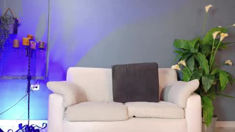 Snapshot of french_sexx chatting on 10.08.25 Xavier online show from 10.08.25